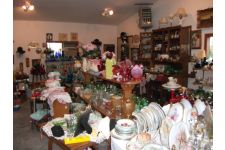 Things Remembered Antiques